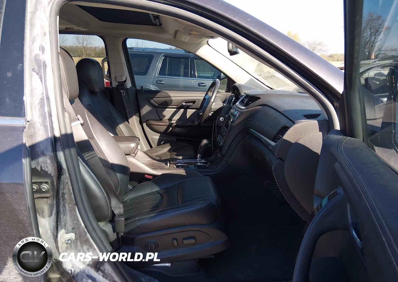 2017 Chevrolet Traverse Premier VIN:1GNKVJKD7HJ152709 - 5
