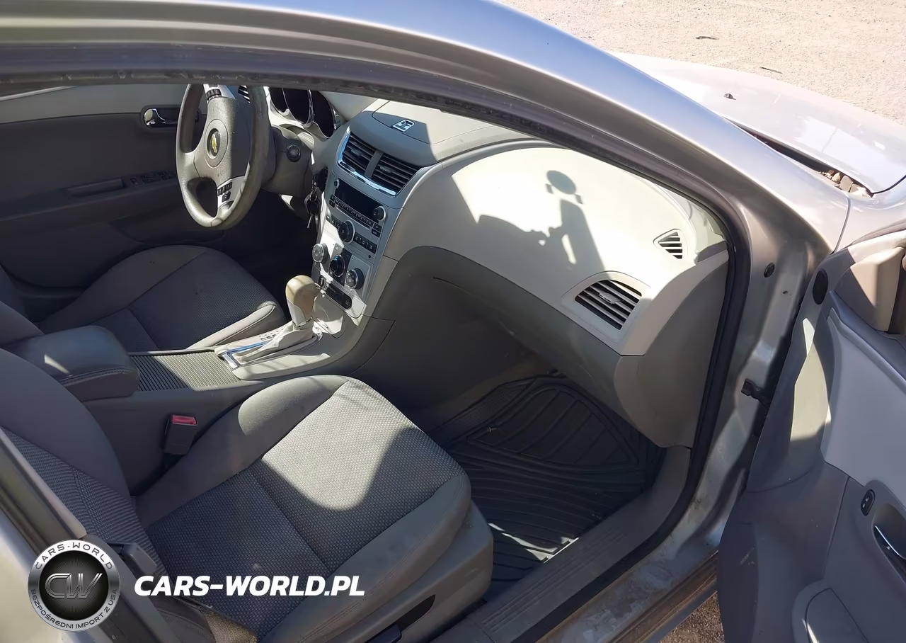 2011 Chevrolet Malibu Ls VIN:1G1ZB5E19BF137186 - 5