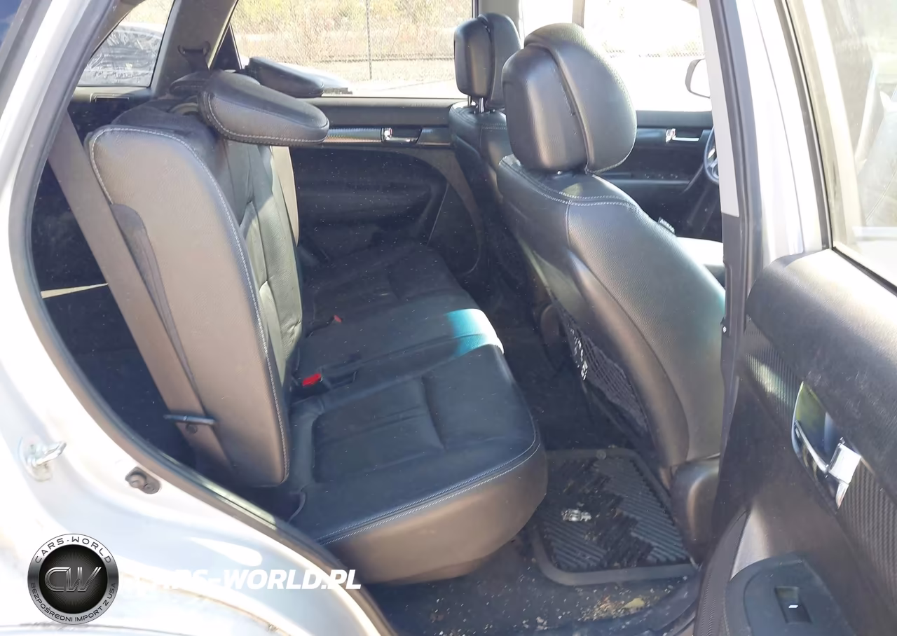 2011 Kia Sorento Sx V6 VIN:5XYKWDA28BG172045 - 8