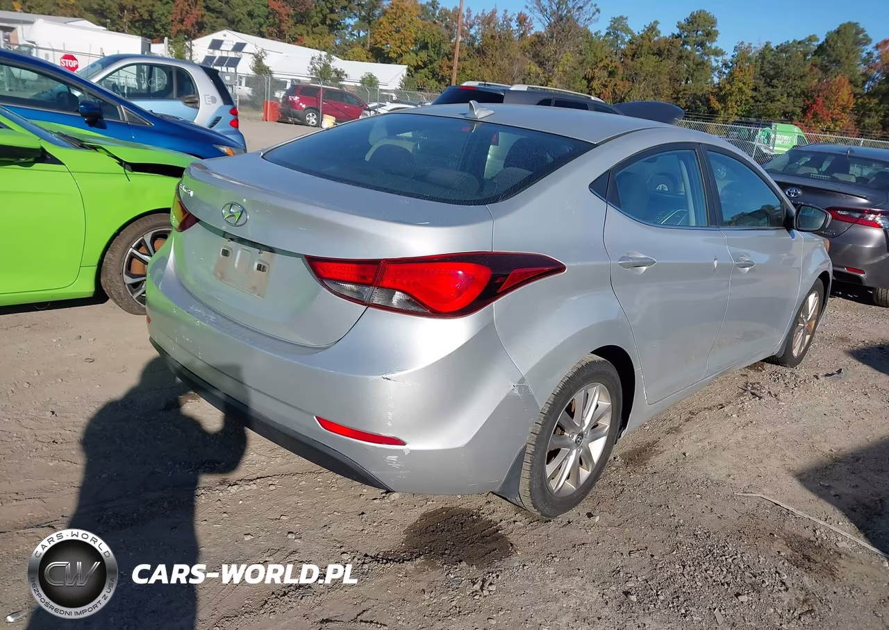 2015 Hyundai Elantra Se VIN:5NPDH4AE2FH609520 - 4