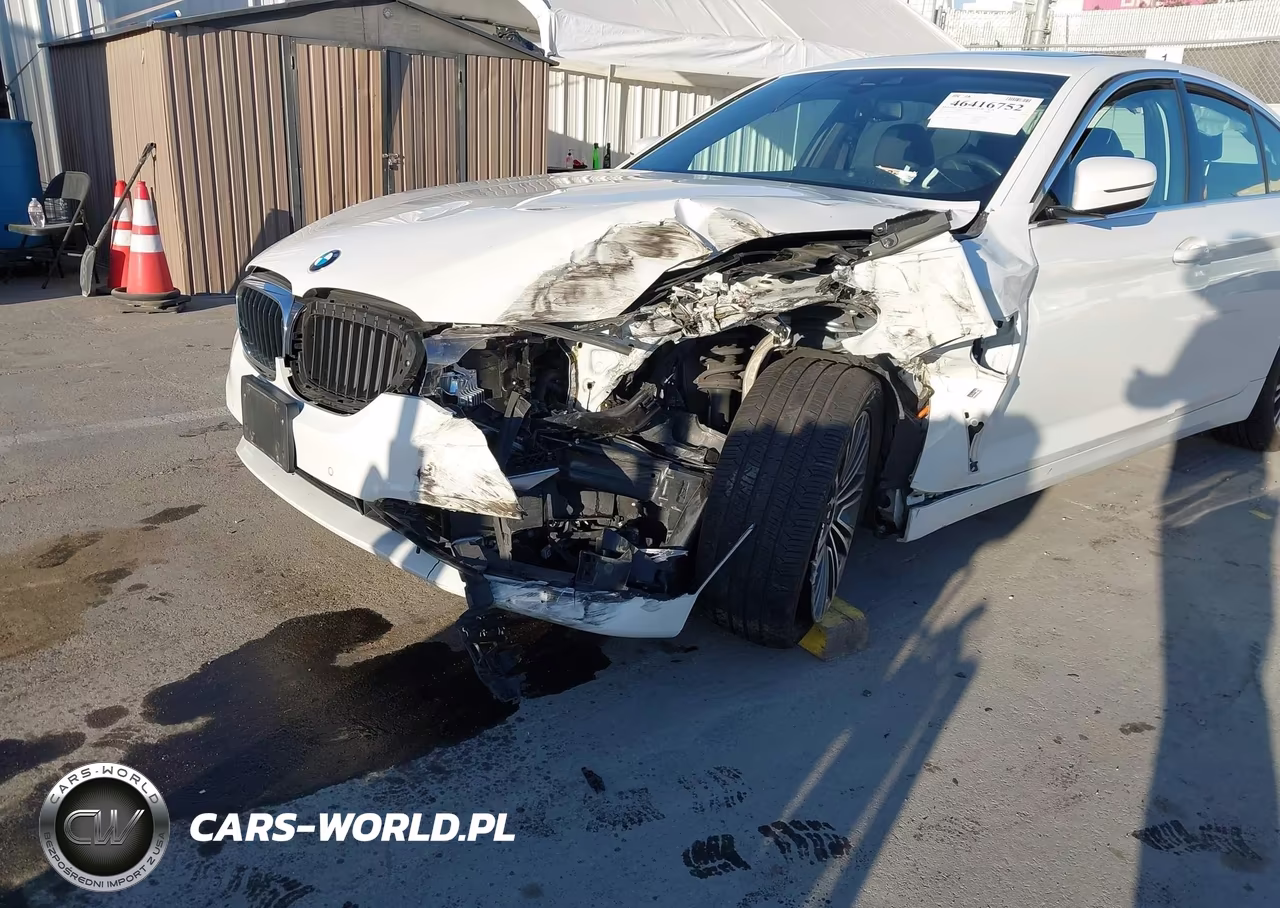 2019 BMW 530E Iperformance VIN:WBAJA9C5XKB399713 - 6