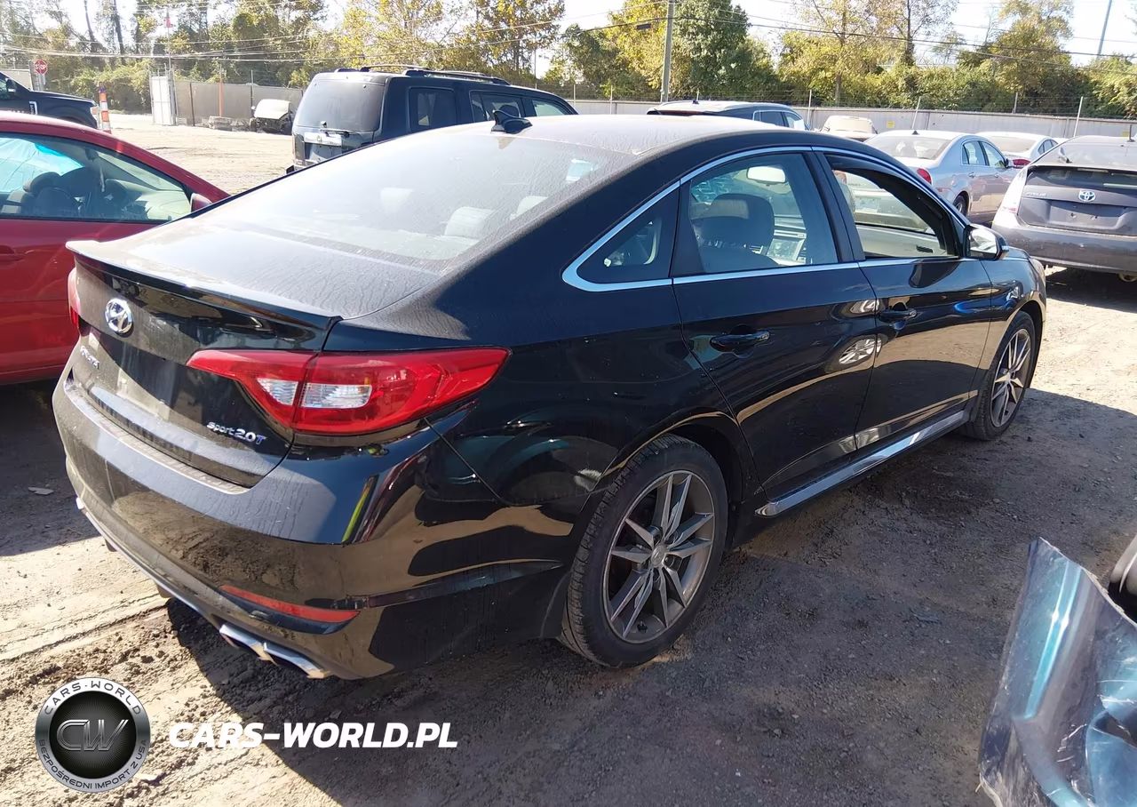 2017 Hyundai Sonata Sport 2.0T VIN:5NPE34AB2HH543871 - 4