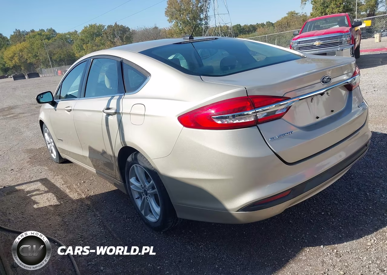 2018 Ford Fusion Hybrid S VIN:3FA6P0UU6JR101165 - 3