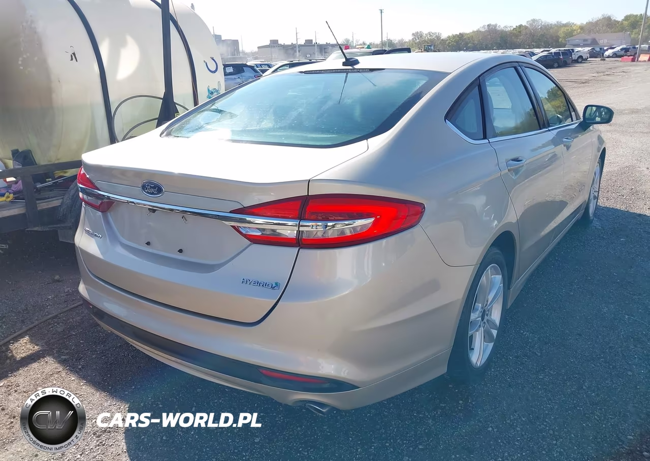 2018 Ford Fusion Hybrid S VIN:3FA6P0UU6JR101165 - 4