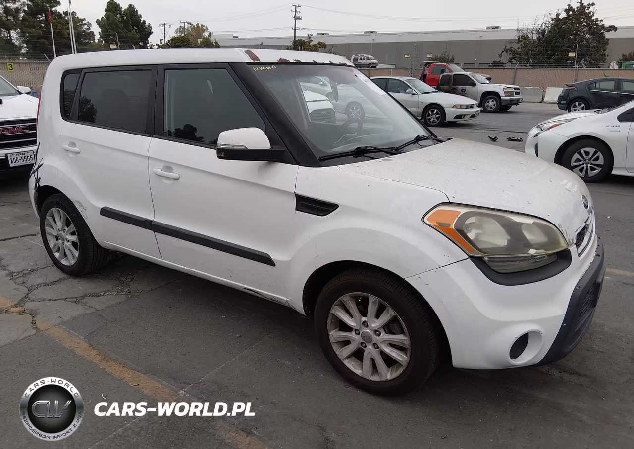 2013 Kia Soul +
