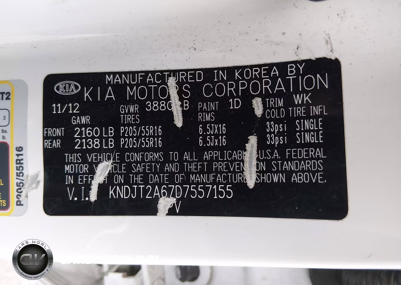 2013 Kia Soul + VIN:KNDJT2A67D7557155 - 9