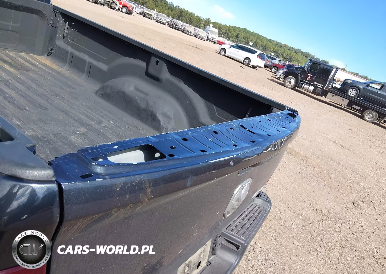 2020 Ram 2500 Tradesman 4X4 8' Box VIN:3C6UR5HJ8LG242138 - 6