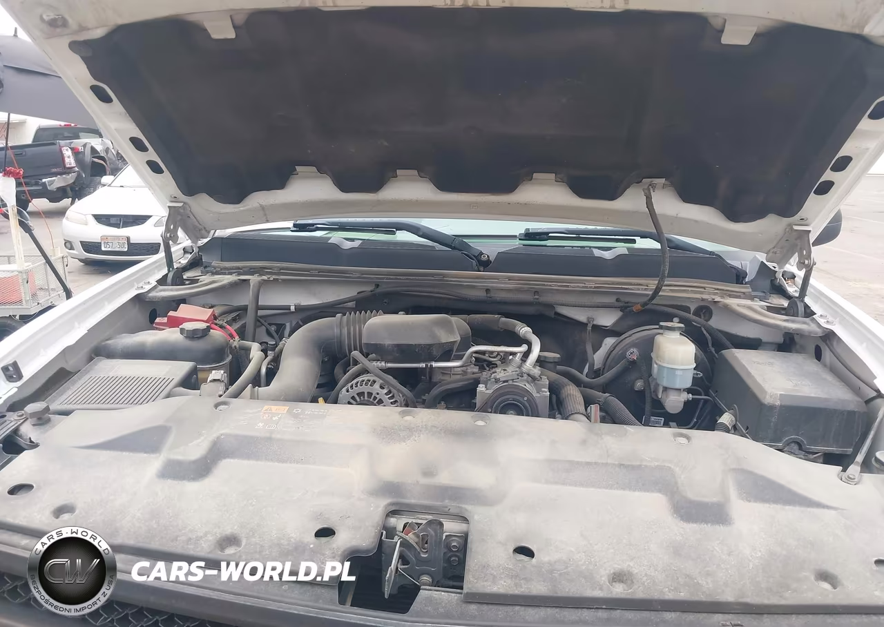 2011 Chevrolet Silverado 1500 Work Truck VIN:1GCNCPEX2BZ450811 - 10