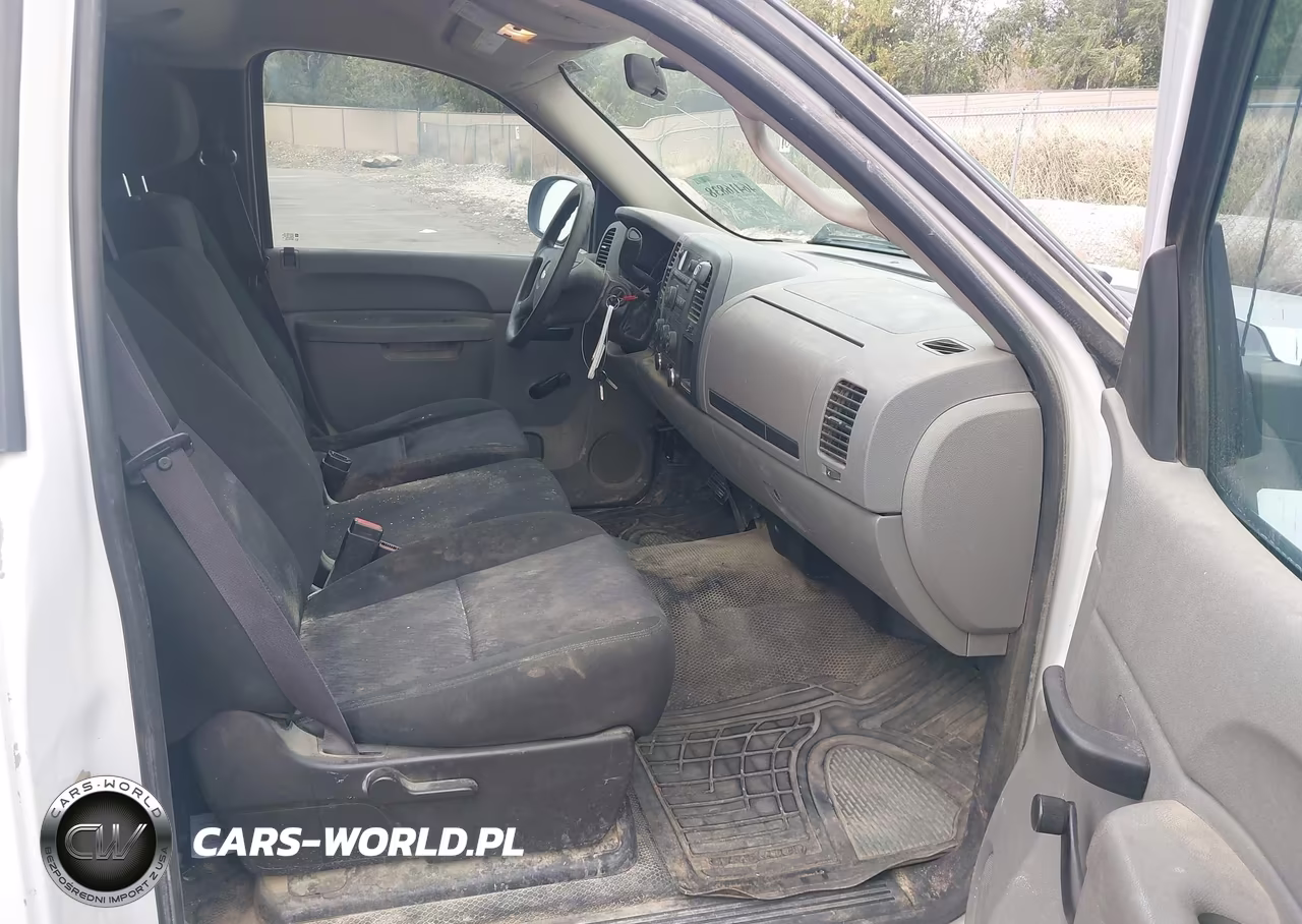 2011 Chevrolet Silverado 1500 Work Truck VIN:1GCNCPEX2BZ450811 - 5