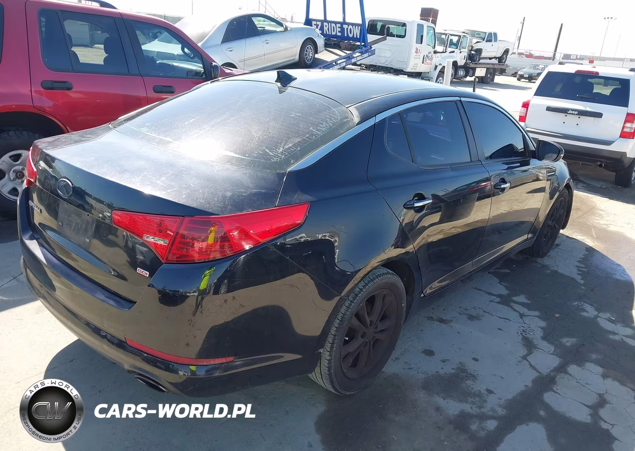 2013 Kia Optima Lx VIN:5XXGM4A76DG098882 - 4