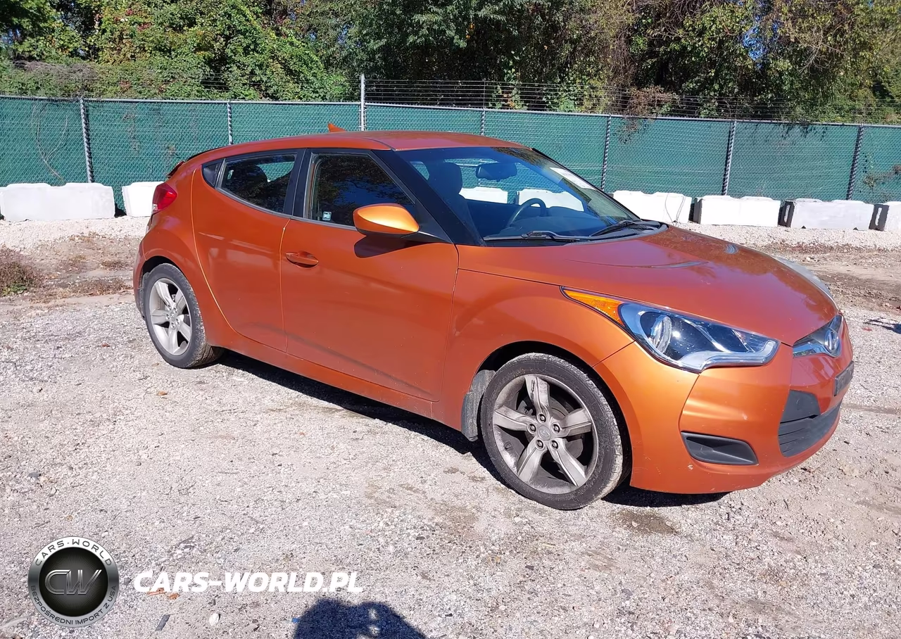 2012 Hyundai Veloster Base W-Black