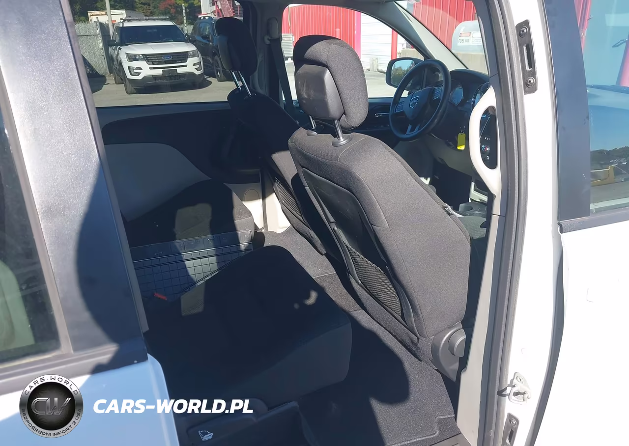 2018 Dodge Grand Caravan Se VIN:2C4RDGBG7JR248607 - 8