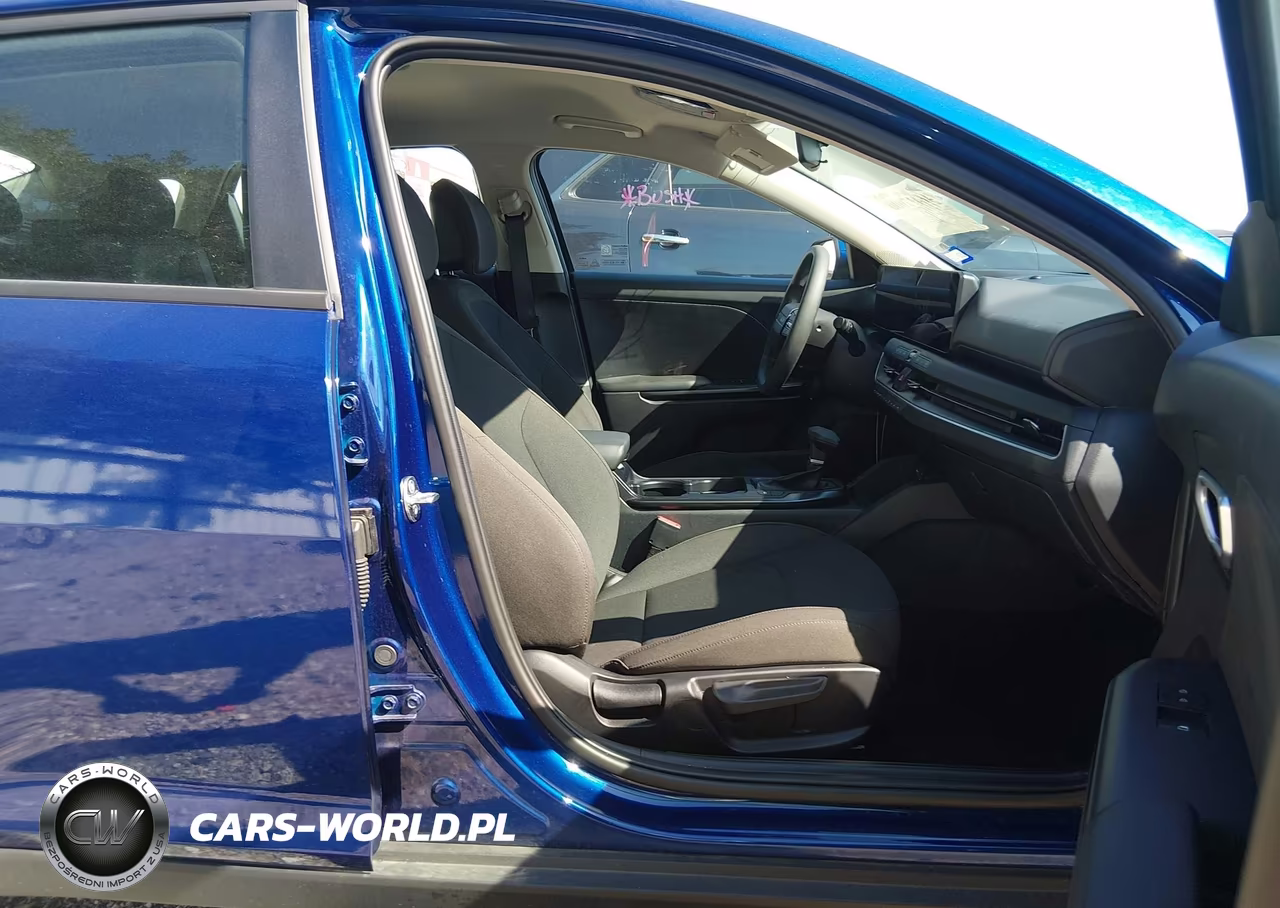 2026 Kia K4 Lxs VIN:3KPFT4DE9TE315969 - 5