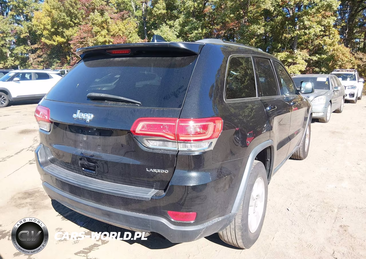 2016 Jeep Grand Cherokee Laredo VIN:1C4RJEAG4GC335493 - 4