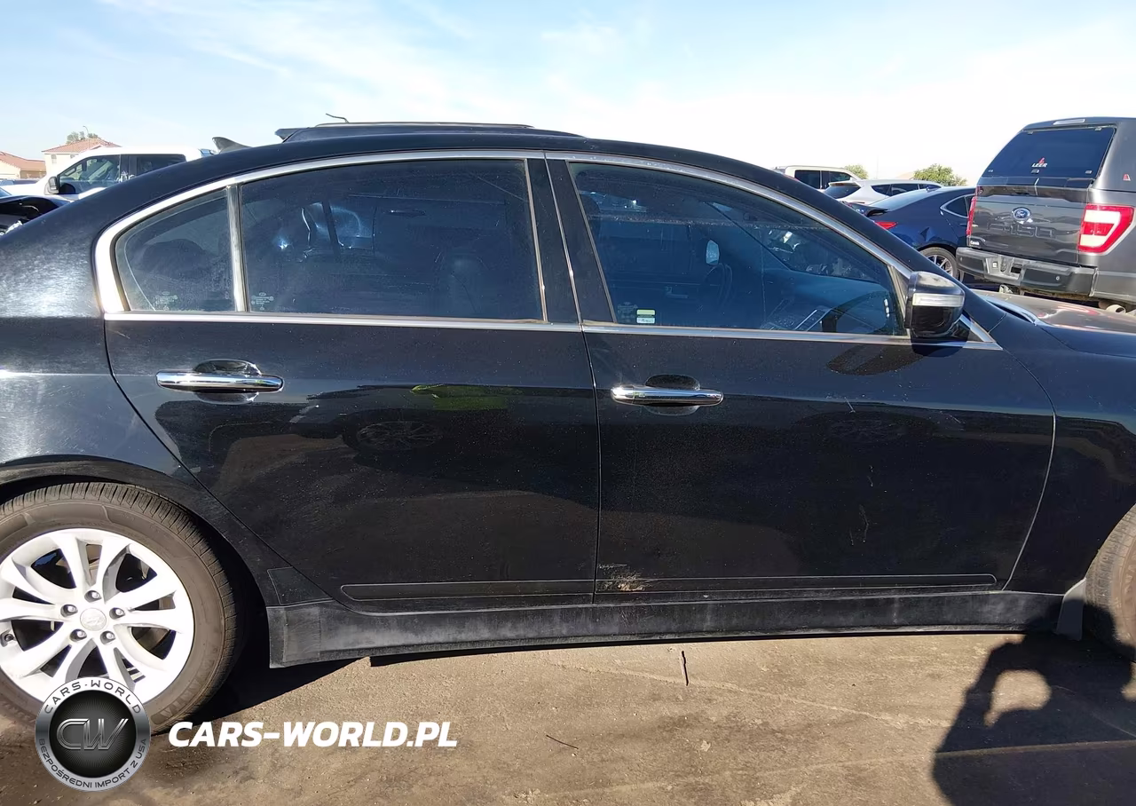 2012 Hyundai Genesis 3.8 VIN:KMHGC4DD0CU196346 - 13