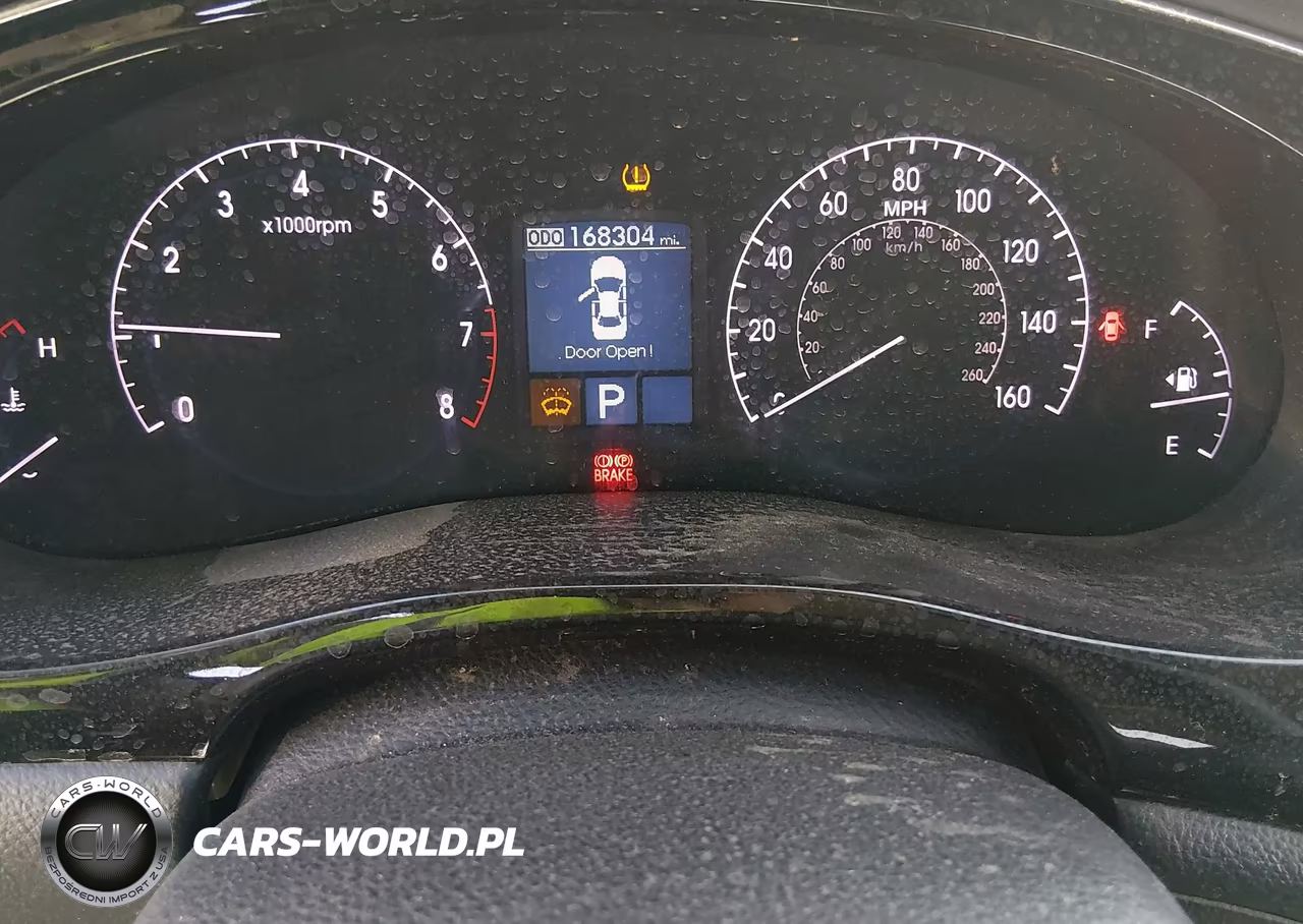 2012 Hyundai Genesis 3.8 VIN:KMHGC4DD0CU196346 - 7