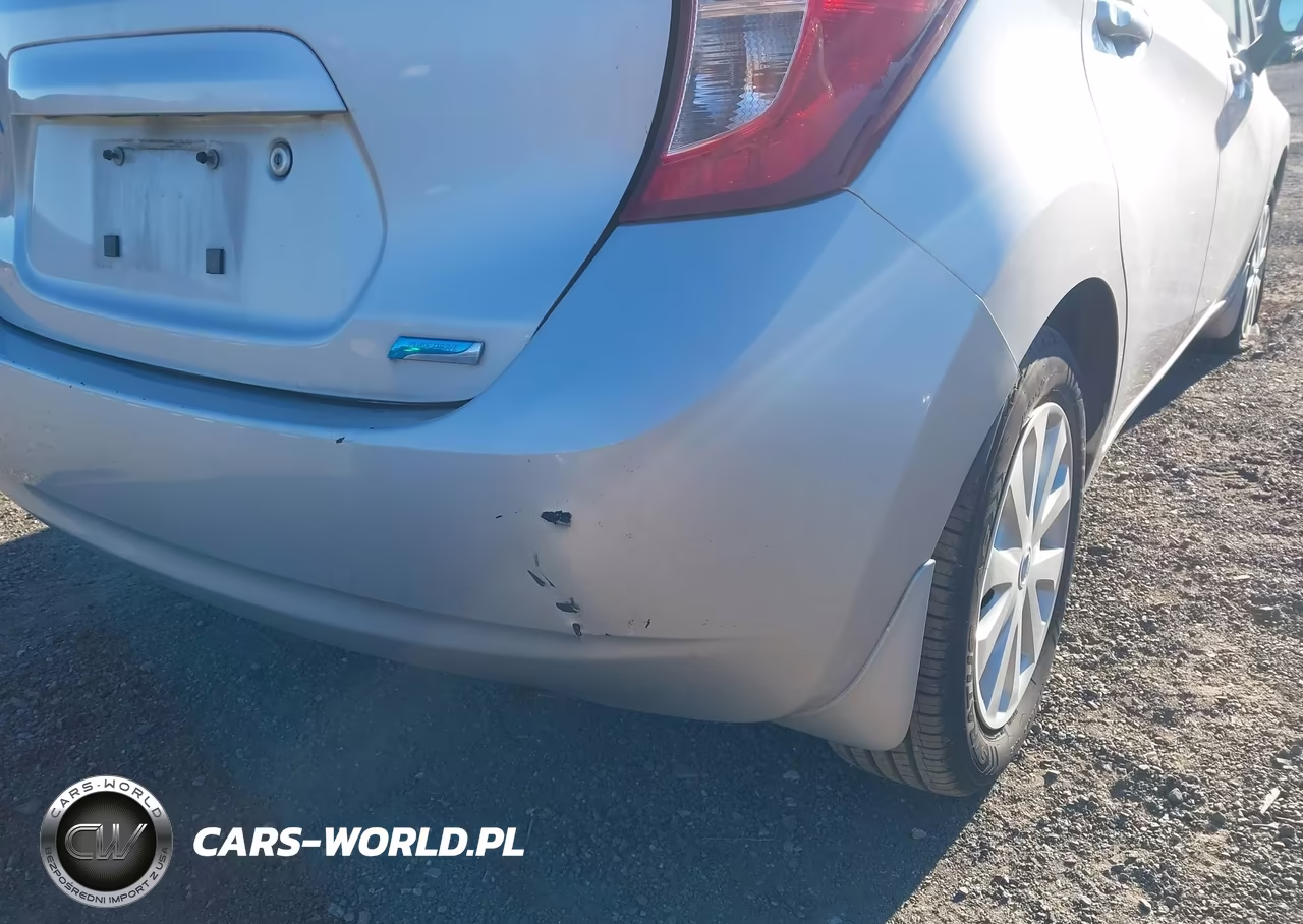 2015 Nissan Versa Note S Plus VIN:3N1CE2CP0FL430998 - 13
