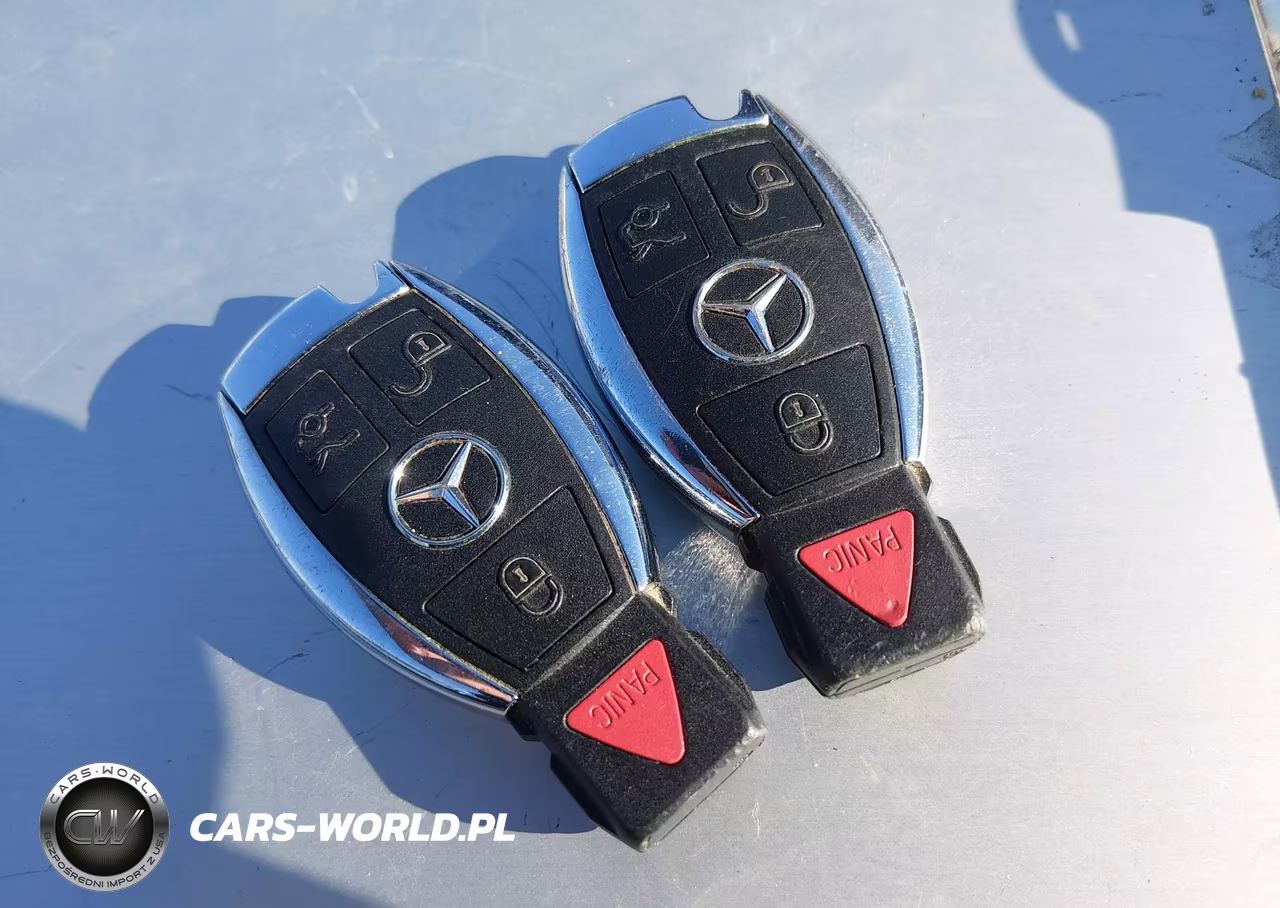 2016 Mercedes-Benz C 300 VIN:55SWF4JB7GU132537 - 11