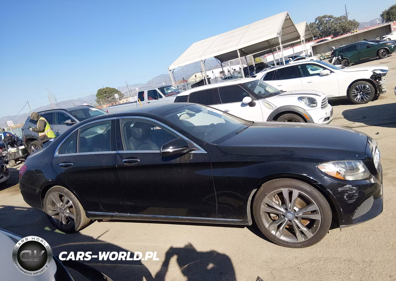 2016 Mercedes-Benz C 300 VIN:55SWF4JB7GU132537 - 13