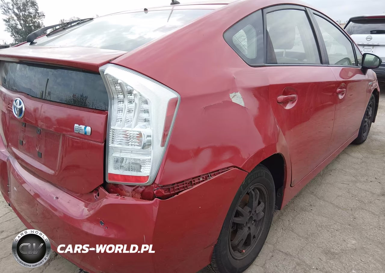 2014 Toyota Prius Two VIN:JTDKN3DU4E1779266 - 19