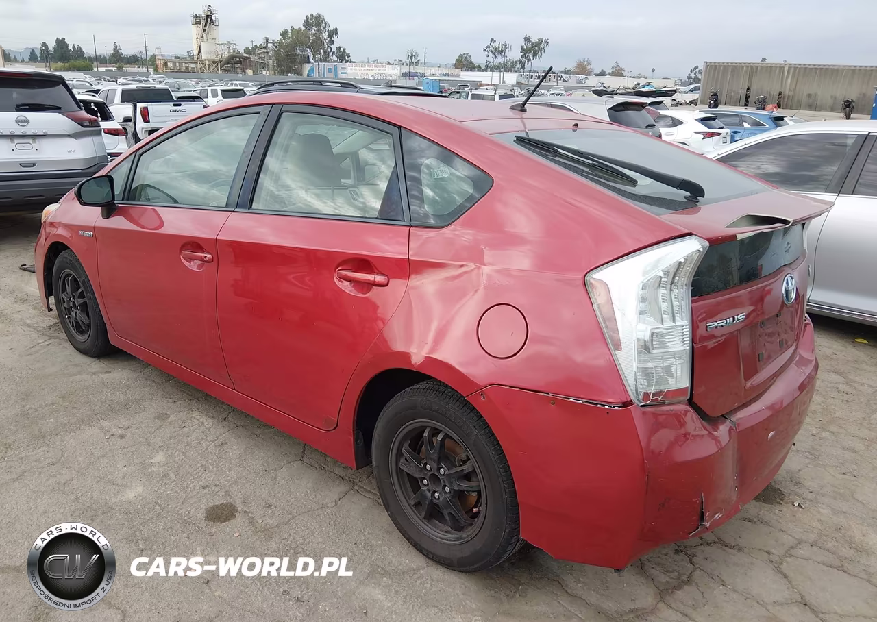 2014 Toyota Prius Two VIN:JTDKN3DU4E1779266 - 3