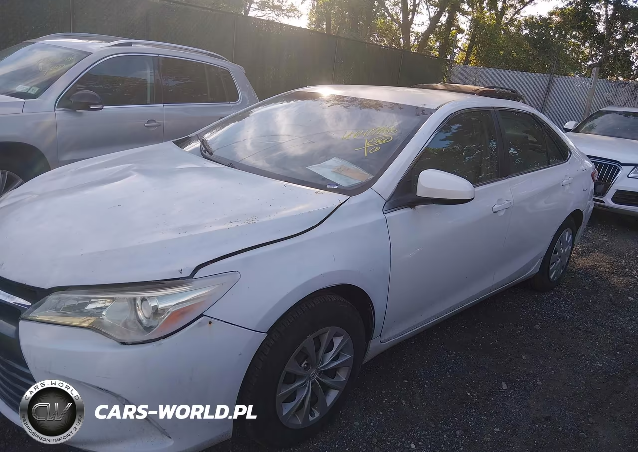 2017 Toyota Camry Le VIN:4T1BF1FK0HU268567 - 14