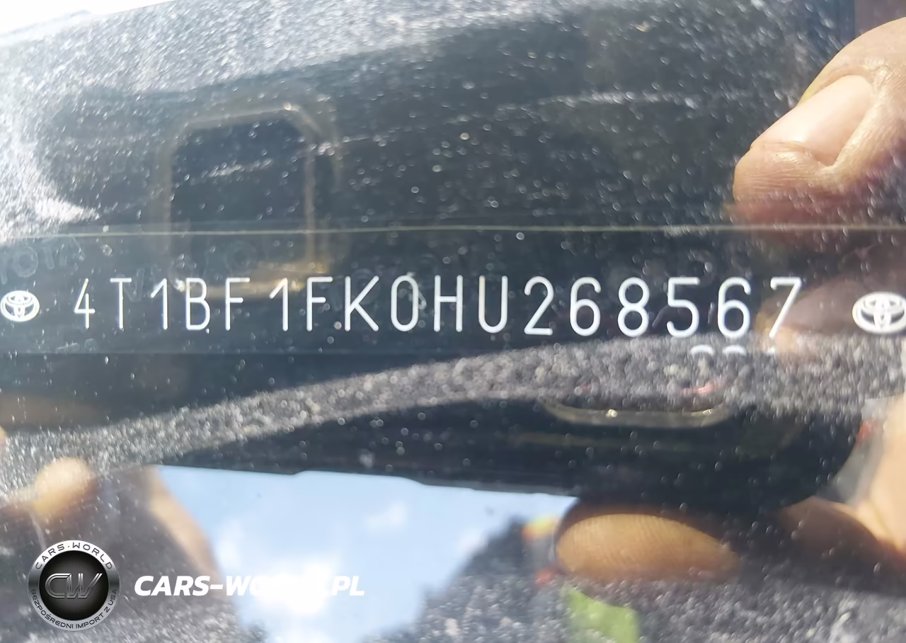 2017 Toyota Camry Le VIN:4T1BF1FK0HU268567 - 17