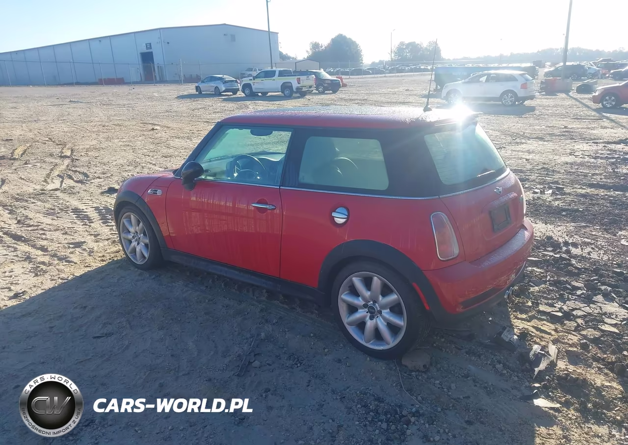 2004 Mini Cooper S VIN:WMWRE33484TD75678 - 3