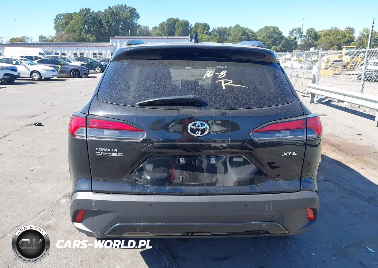2026 Toyota Corolla Cross Xle VIN:7MUEAAAG1TV185560 - 16