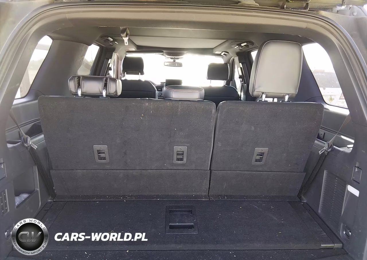 2023 Ford Expedition Platinum VIN:1FMJU1L85PEA26179 - 8