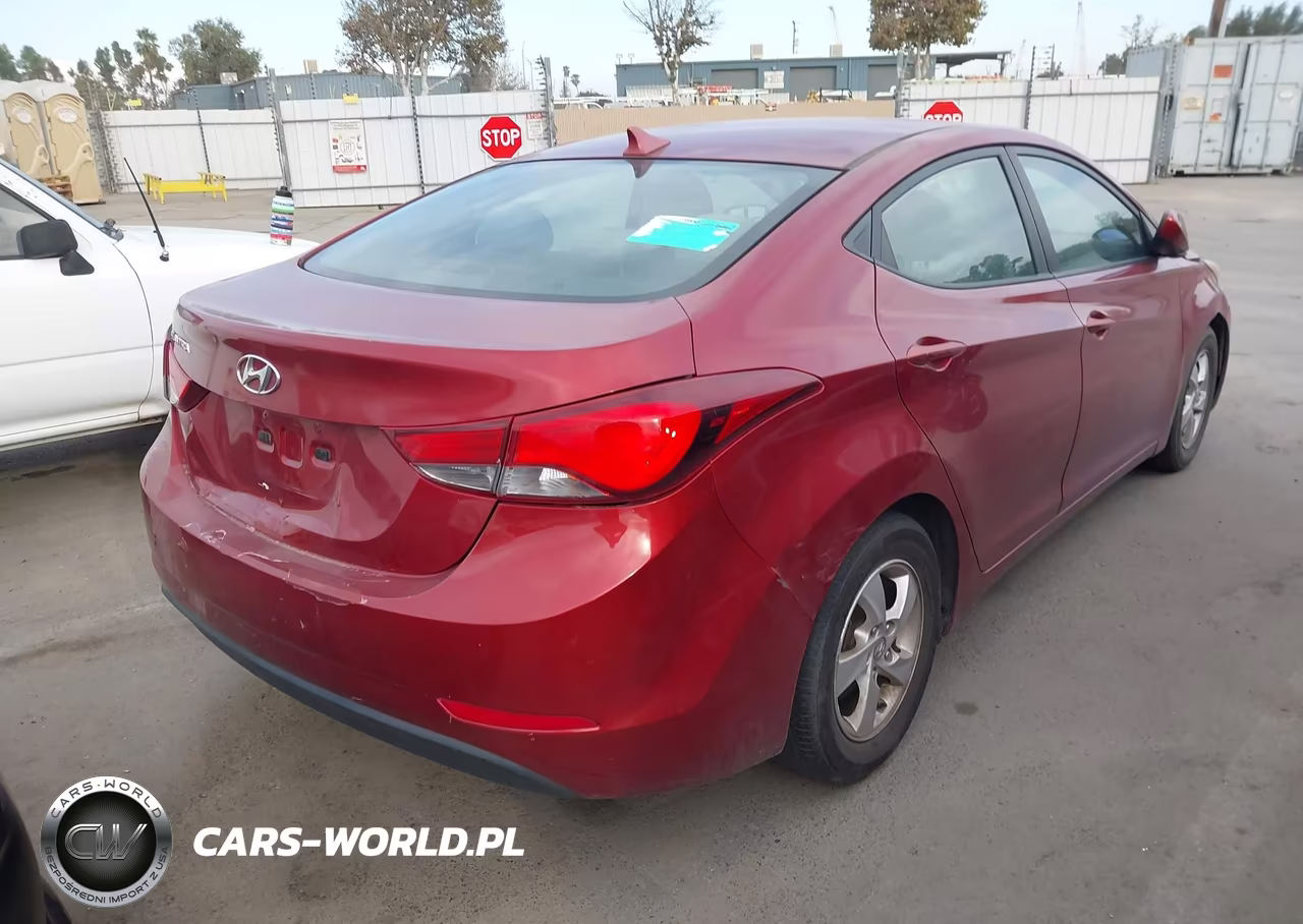 2015 Hyundai Elantra Se VIN:5NPDH4AE2FH573344 - 4