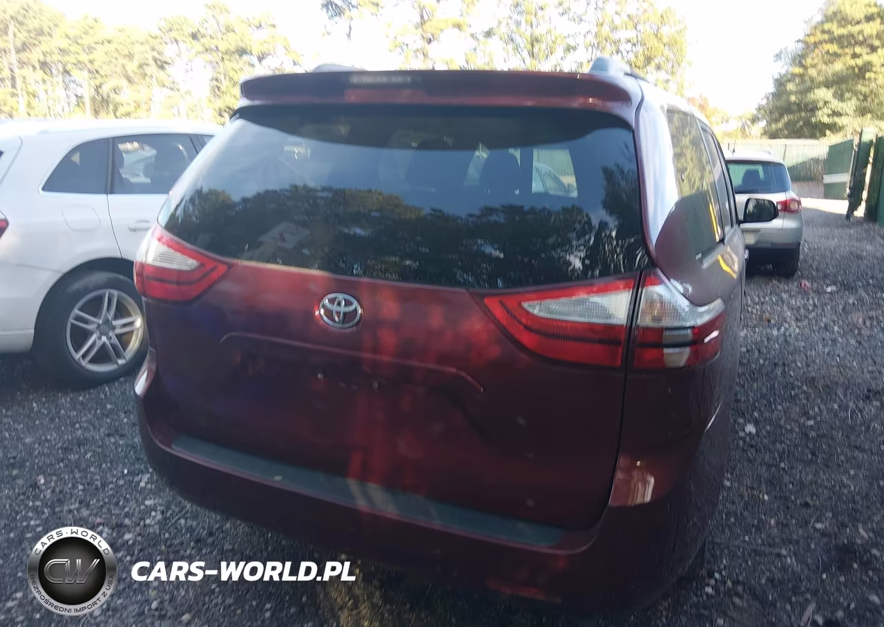 2017 Toyota Sienna Le 8 Passenger VIN:5TDKZ3DC2HS792133 - 16