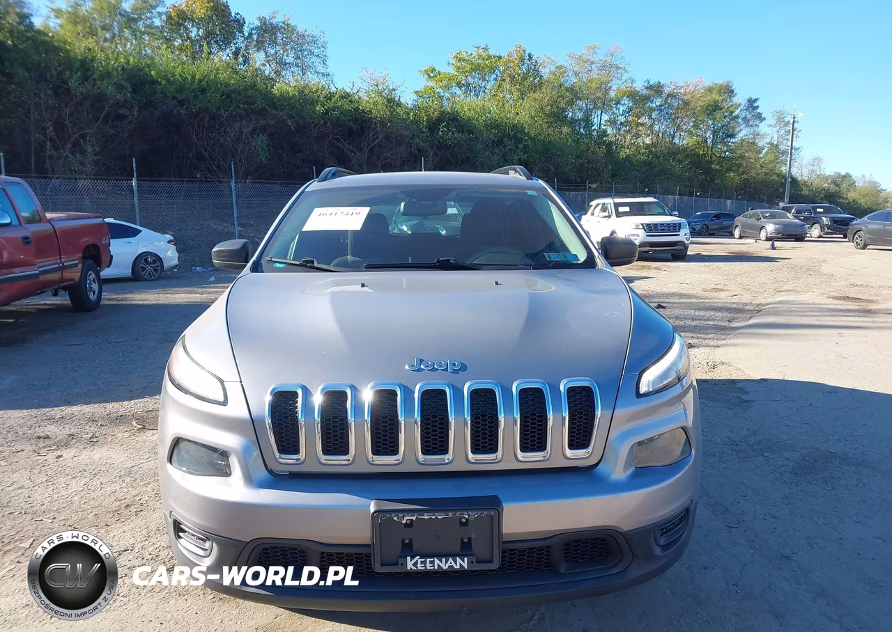 2015 Jeep Cherokee Sport VIN:1C4PJMAB0FW588801 - 12