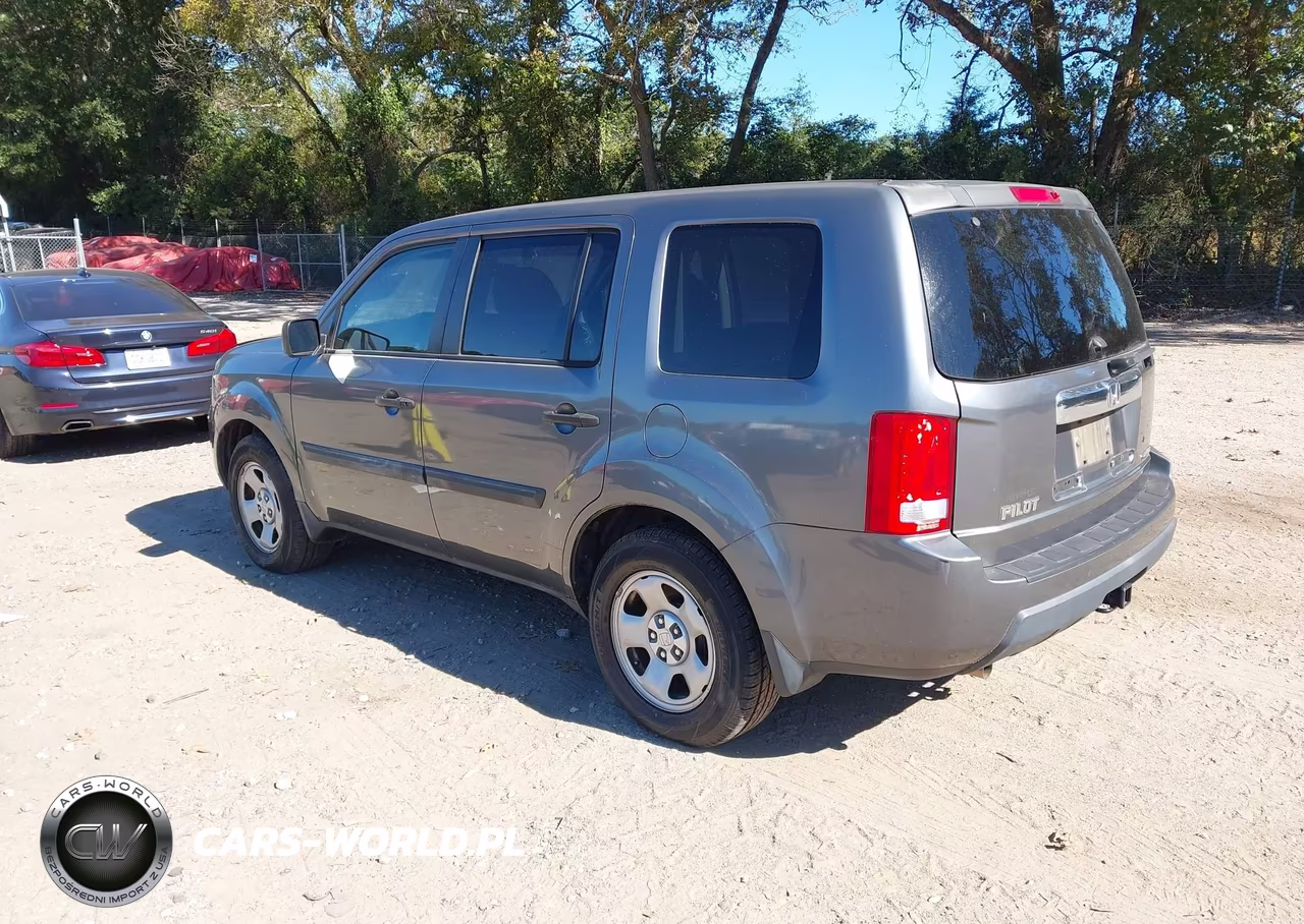 2011 Honda Pilot Lx VIN:5FNYF4H23BB100404 - 3