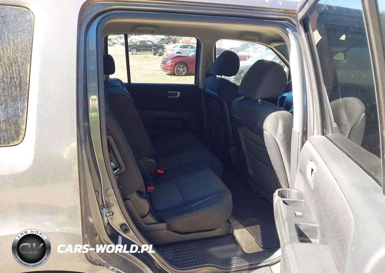 2011 Honda Pilot Lx VIN:5FNYF4H23BB100404 - 8