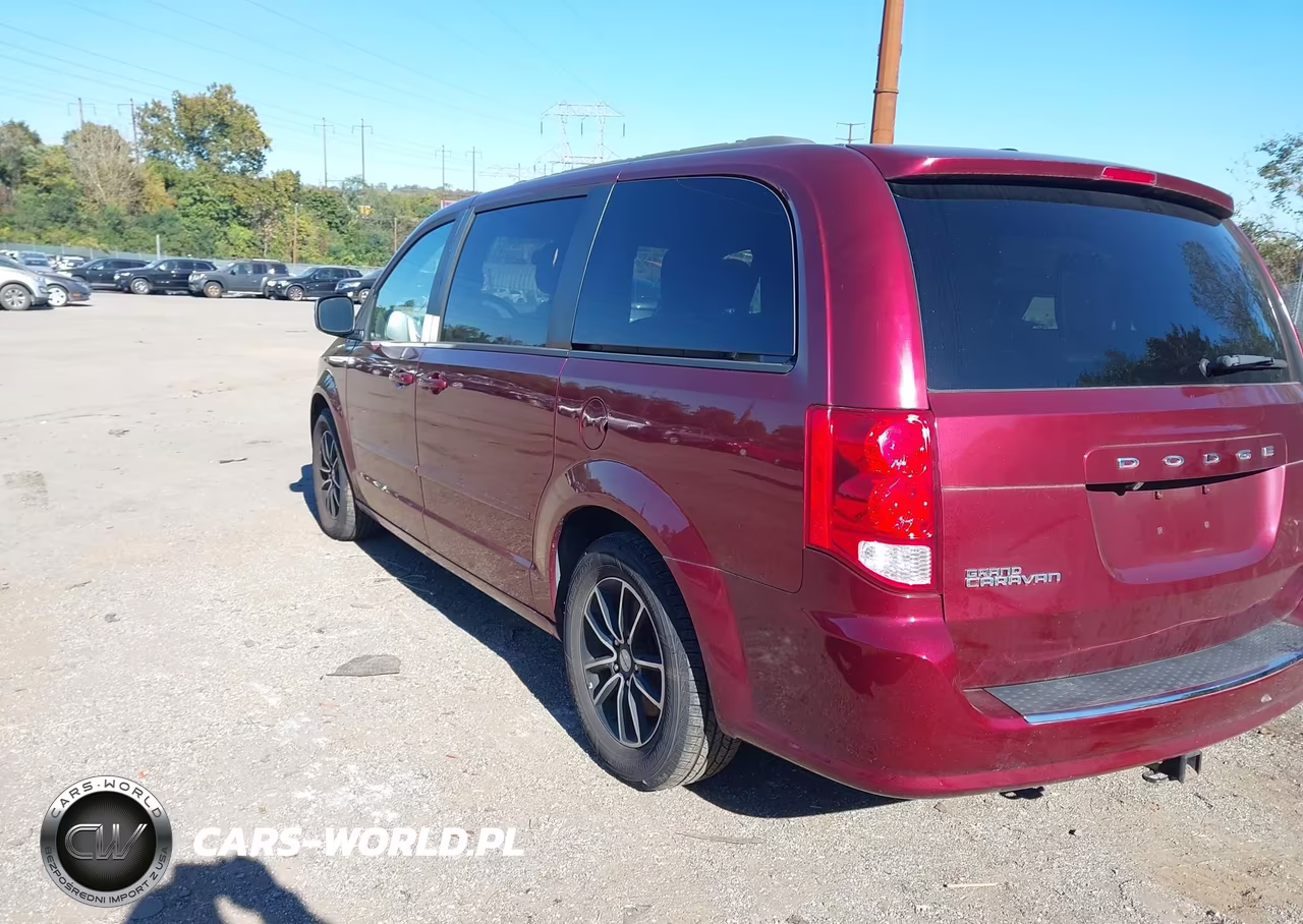 2017 Dodge Grand Caravan Gt VIN:2C4RDGEG5HR848452 - 3