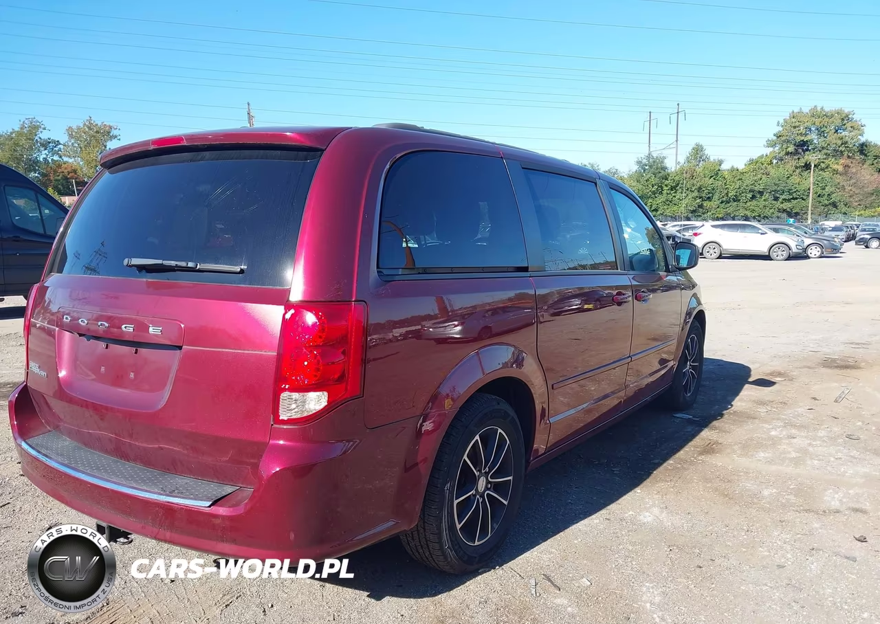2017 Dodge Grand Caravan Gt VIN:2C4RDGEG5HR848452 - 4