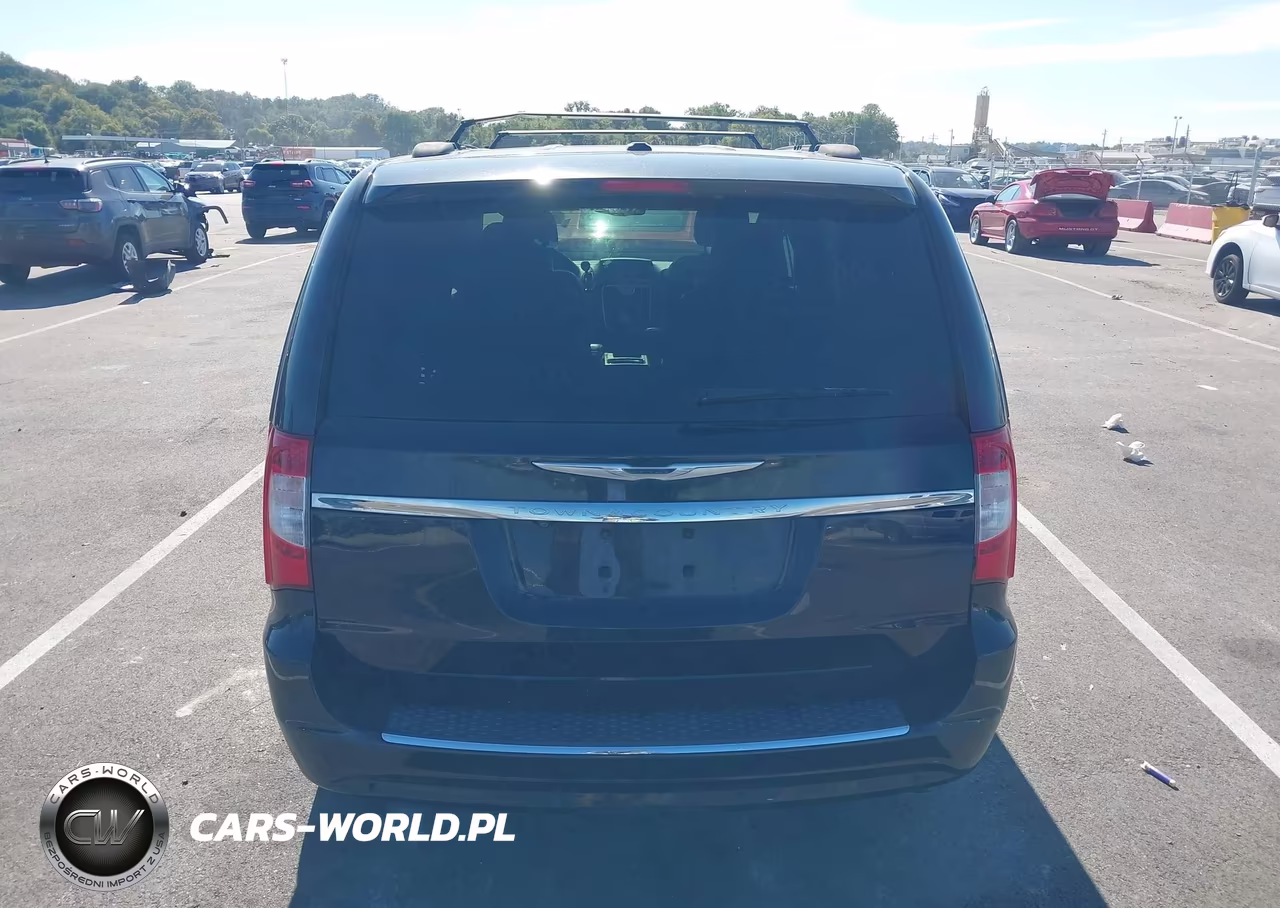 2014 Chrysler Town & Country Touring-L VIN:2C4RC1CG4ER144502 - 15