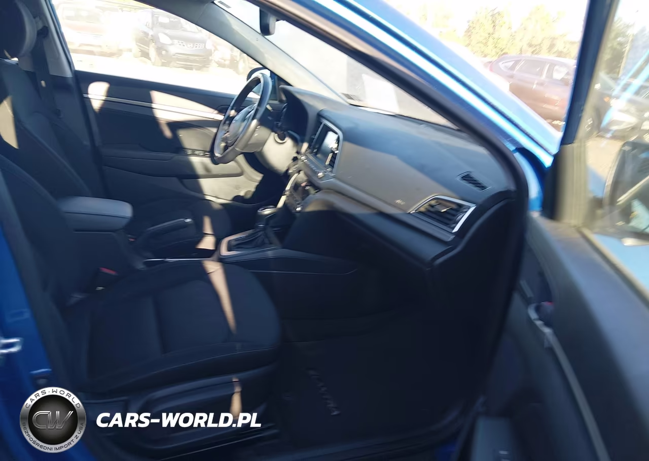 2017 Hyundai Elantra Value Edition VIN:KMHD84LF6HU378521 - 5