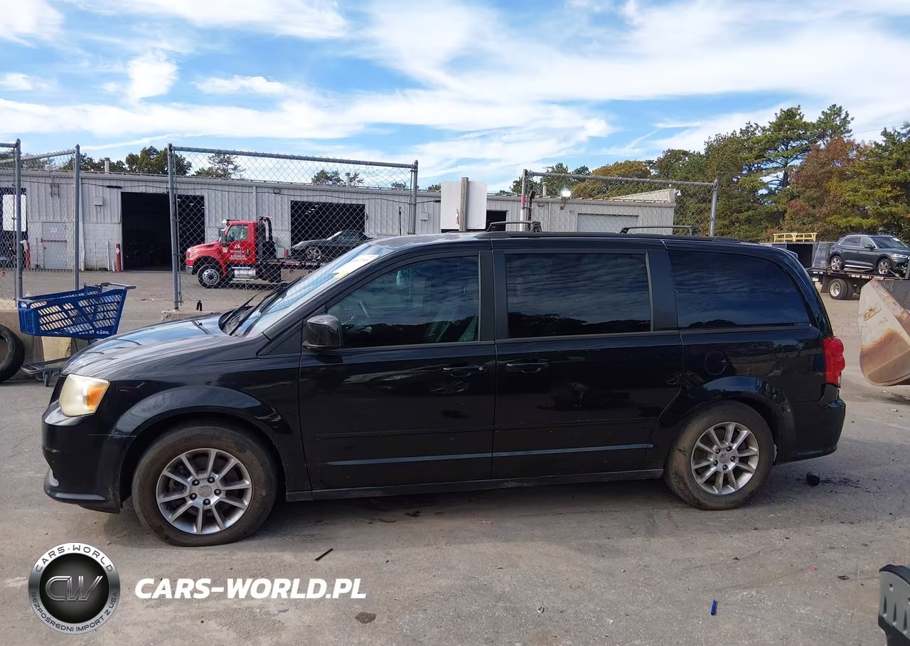 2013 Dodge Grand Caravan R-T VIN:2C4RDGEGXDR507882 - 14