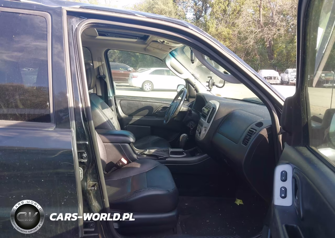 2007 Ford Escape Limited VIN:1FMYU94107KB36914 - 5