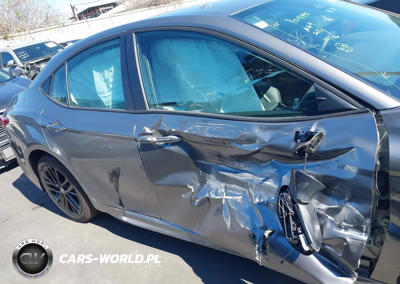 2025 Toyota Camry Se VIN:4T1DAACK2SU608904 - 13