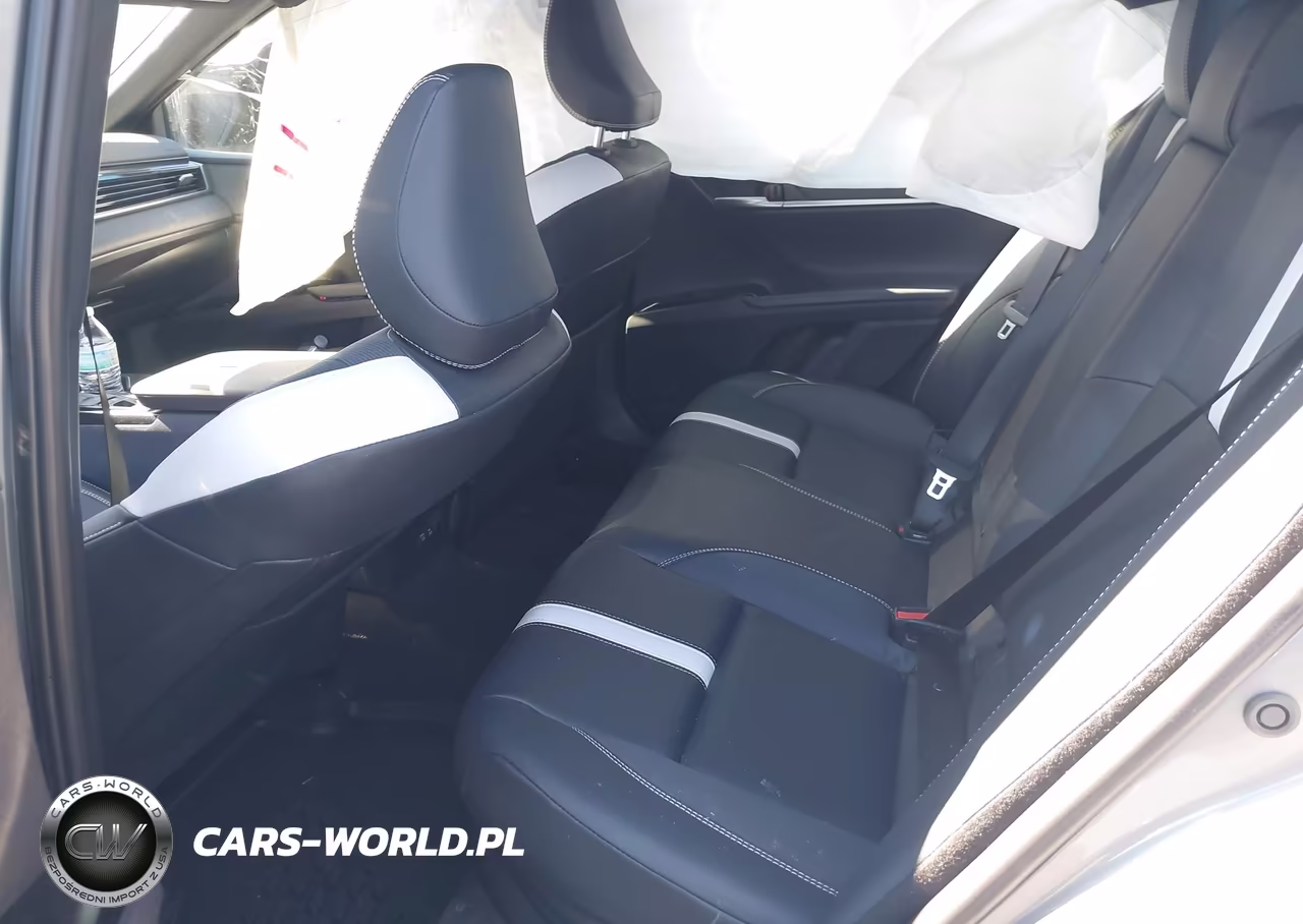 2025 Toyota Camry Se VIN:4T1DAACK2SU608904 - 8