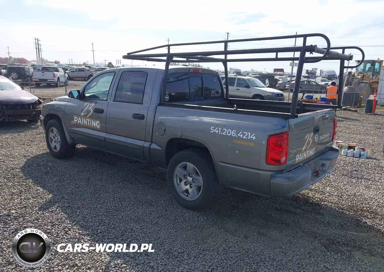 2005 Dodge Dakota Laramie VIN:1D7HE58N95S165113 - 3
