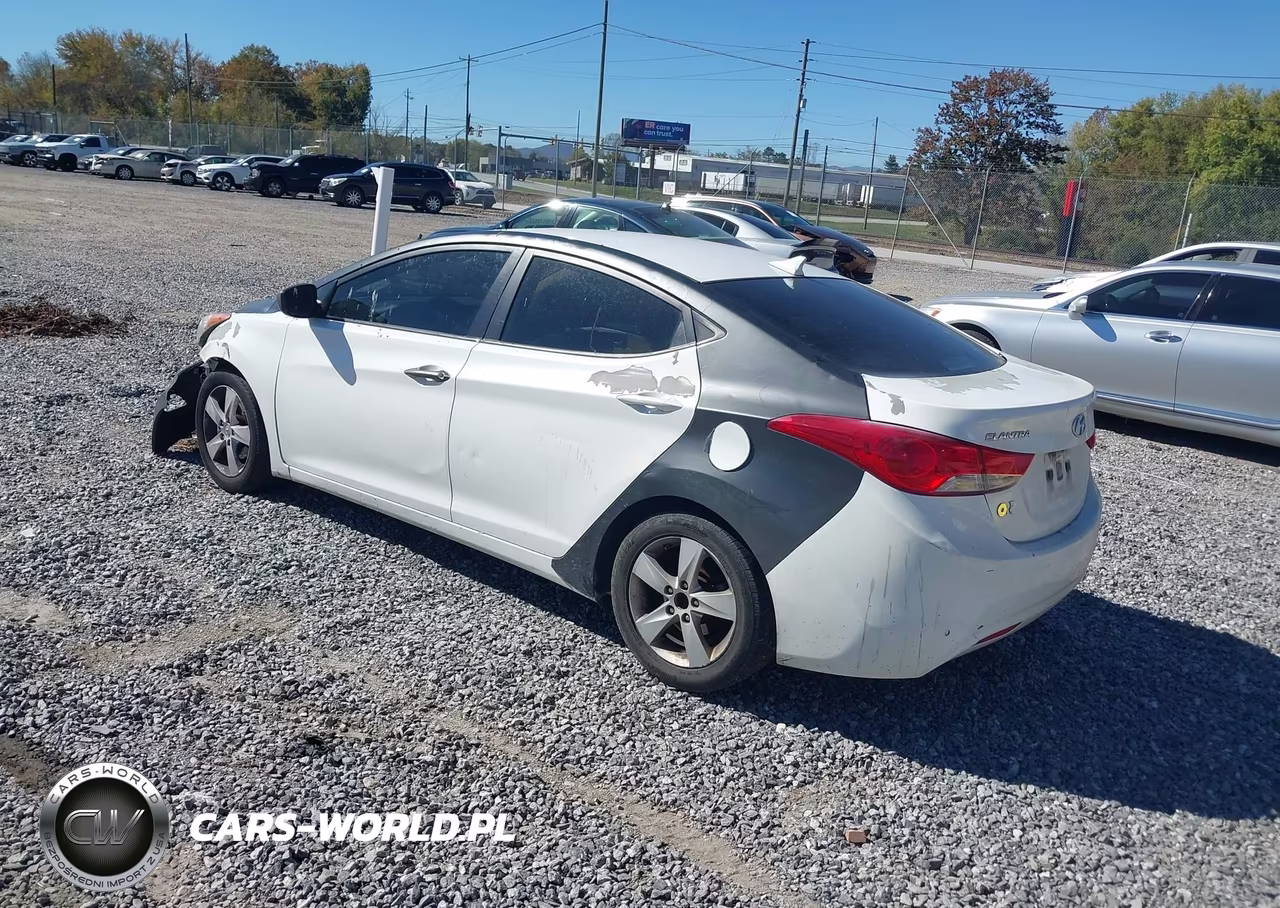 2013 Hyundai Elantra Gls VIN:5NPDH4AE0DH311366 - 3