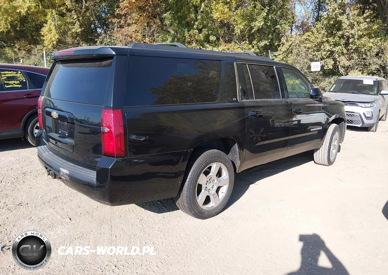 2015 Chevrolet Suburban 1500 Lt VIN:1GNSKJKC7FR524953 - 4