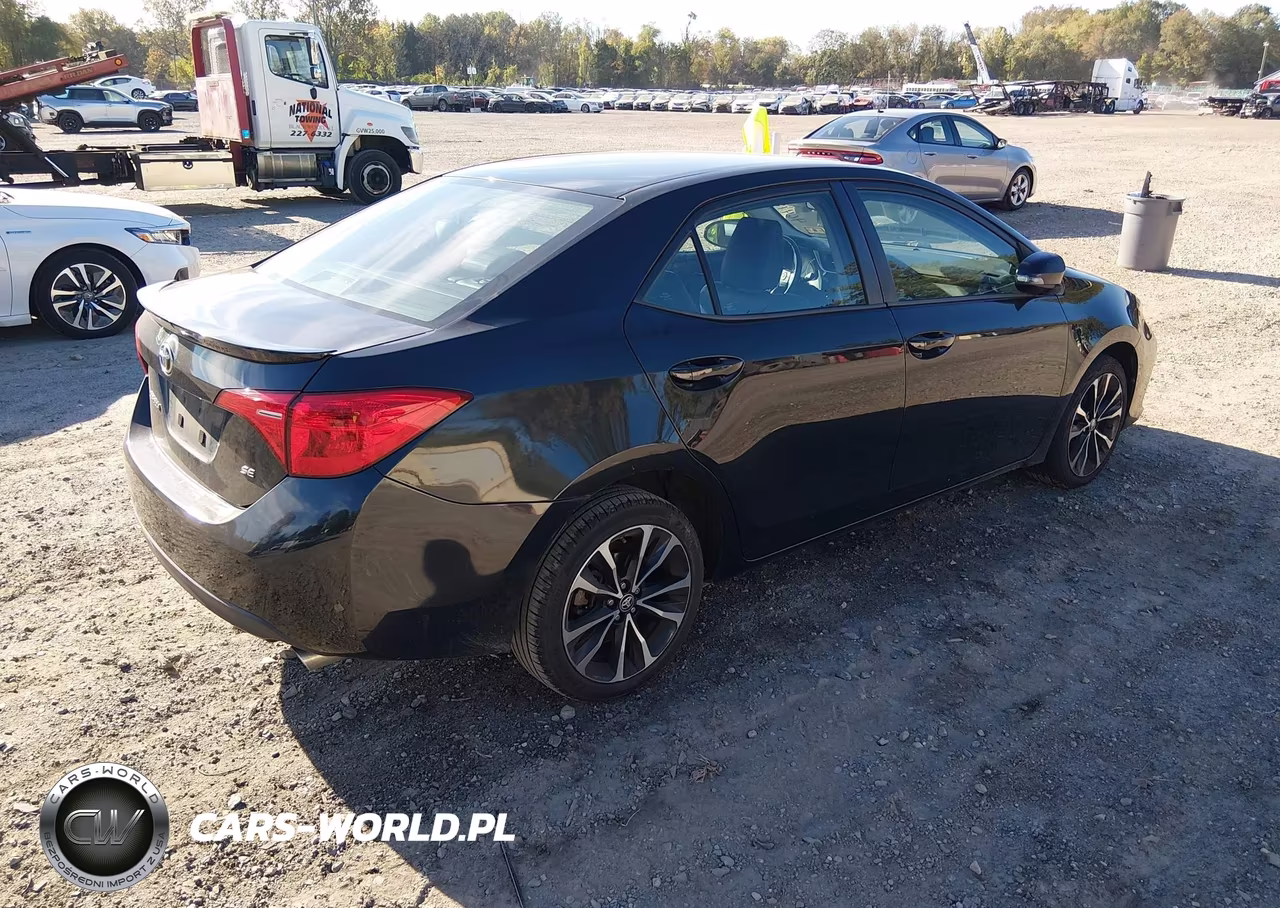 2017 Toyota Corolla Se VIN:2T1BURHE0HC872942 - 4