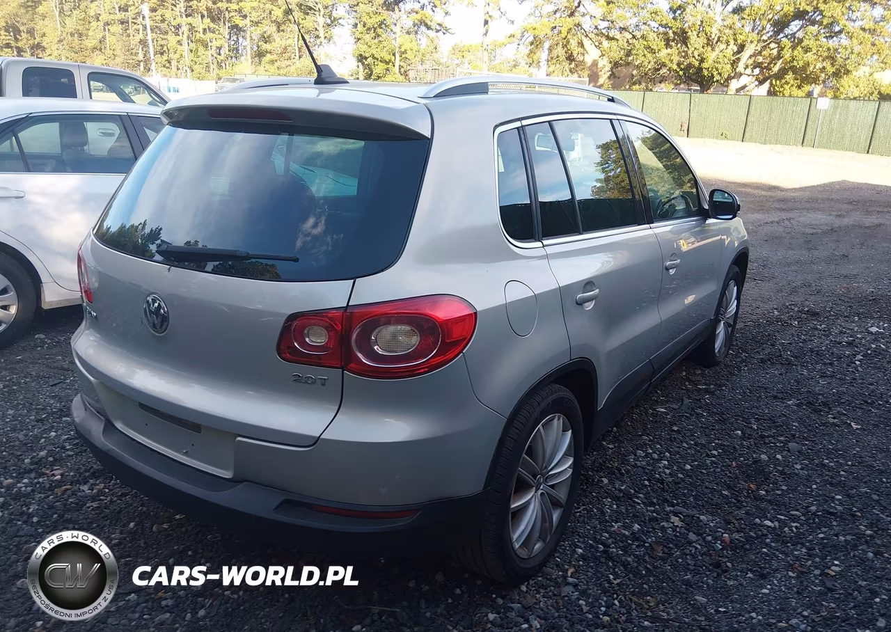 2011 Volkswagen Tiguan S VIN:WVGBV7AX0BW538451 - 4