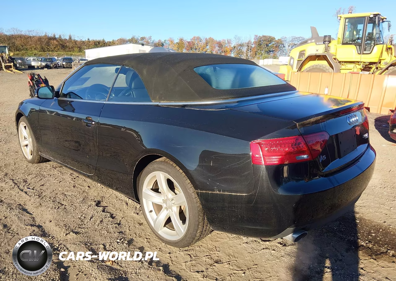 2014 Audi A5 2.0T Premium VIN:WAULFAFHXEN009701 - 3