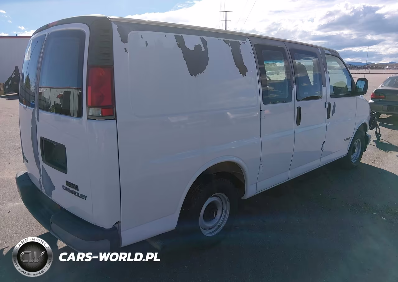 1999 Chevrolet Express VIN:1GCEG15M8X1073172 - 4